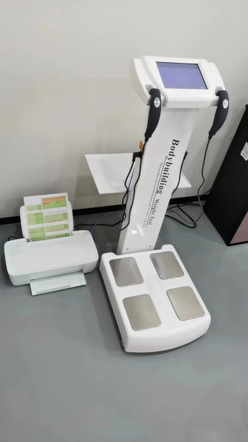 MND-WG427 Erweiterter K&ouml;rperfettanalysator | Professionelle BIA-Maschine | MND-FITNESS