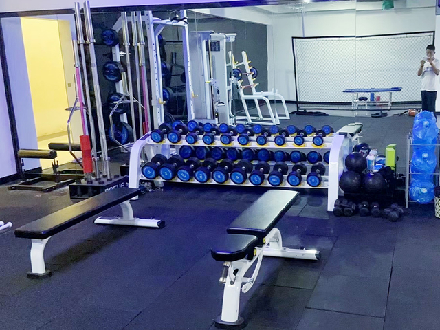 Mehrplatz-Fitnessger&auml;te f&uuml;r Schulen