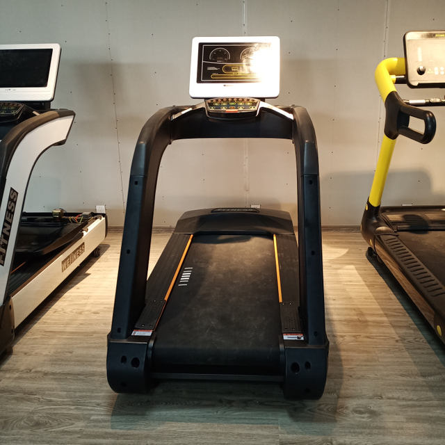 MND-S6600B LCD-Laufband f&uuml;r den gewerblichen Gebrauch | Touchscreen | 3-PS-Motor | MND-FITNESS