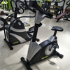  Platzsparendes kommerzielles aufrechtes Fahrrad MND FITNESS MND-CC03