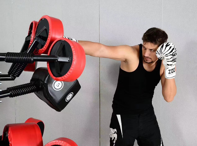 MND-WG584 Gro&szlig;er freistehender Boxsack | MMA- und Kickbox-Trainer